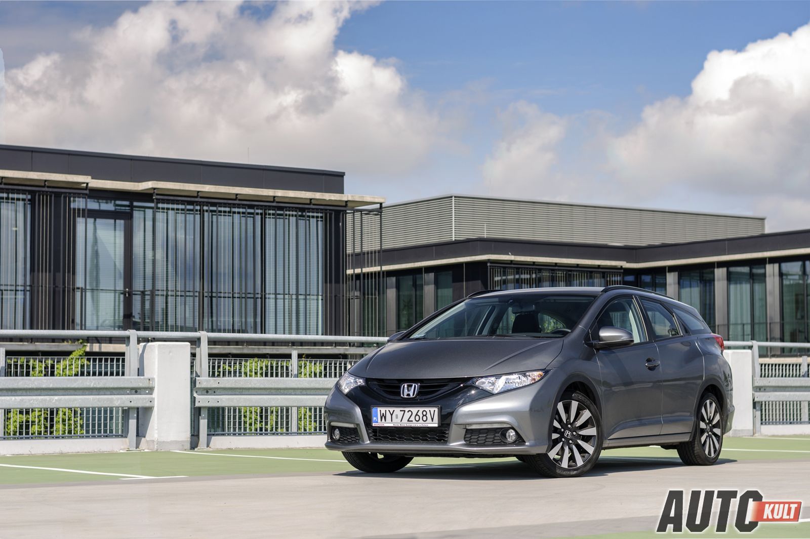 Honda Civic Tourer 1,8 i-VTEC Sport - test [galeria] 4