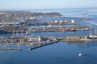 Chciał "ustawić" przetarg publiczny. Zażądał i przyjął 150 tys. zł łapówki