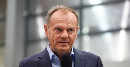 Zaskakująca sytuacja z Tuskiem. Wyszło na jaw, kto zadawał pytania