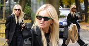 Monika Olejnik z nietęgą miną i torebką Diora za 18 tysięcy złotych maszeruje do pralni chemicznej (ZDJĘCIA)