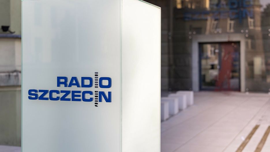 Siedziba Radia Szczecin oblana czerwon? farb?
08.03.2023 Szczecin Radio Szczecin Siedziba Radia oblana czerwona farba
Fot Sebastian Nowik/REPORTER
Sebastian Nowik/REPORTER