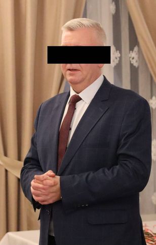 Burmistrz z Mazowsza ma kłopoty. Jest akt oskarżenia po ataku na kobietę