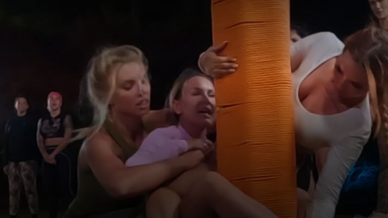 Karolina Pajączkowska DUSIŁA Małą Anię w "Królowej przetrwania"