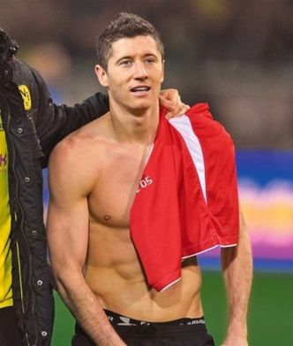 Lewandowski dostał podwyżkę! 7 MILIONÓW EURO?!