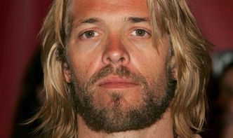 Taylor Hawkins z Foo Fighters nie żyje. Przed śmiercią zażył KOKTAJL NARKOTYKÓW