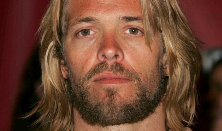 Taylor Hawkins z Foo Fighters nie żyje. Przed śmiercią zażył KOKTAJL NARKOTYKÓW