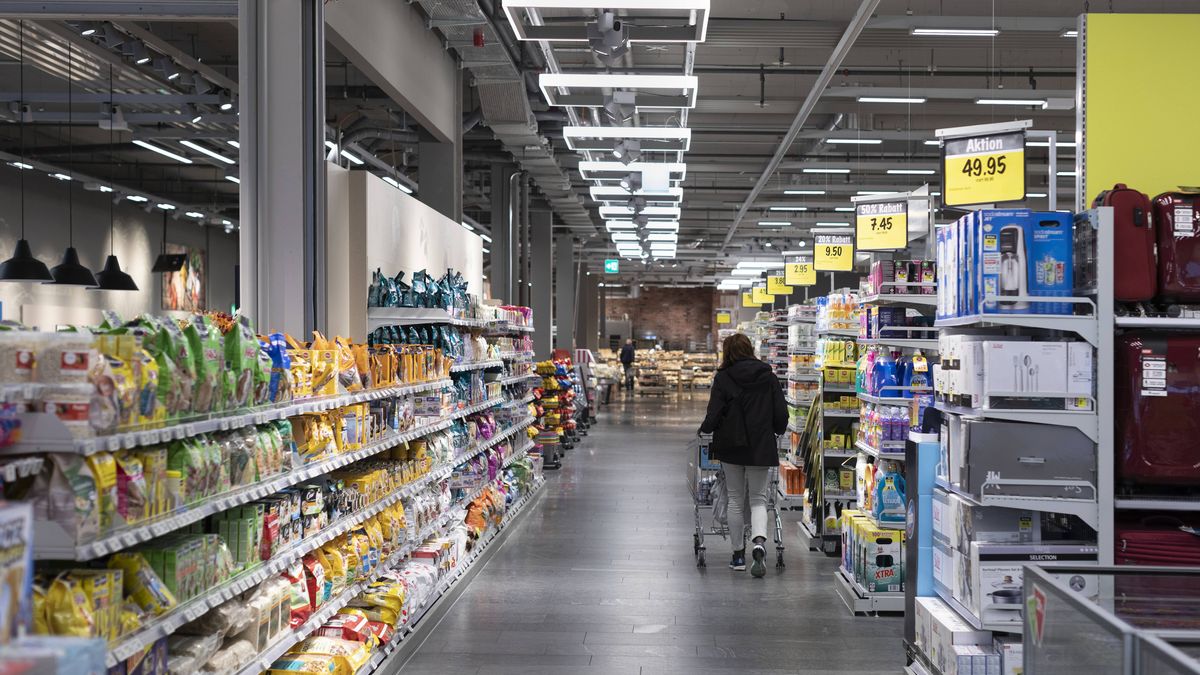 Rośnie liczba kradzieży w sklepach. Powodem drożyzna