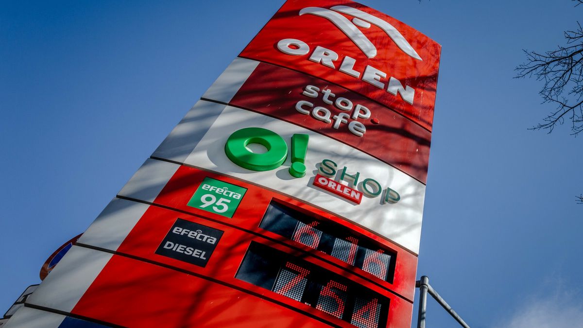 Ceny paliw po obni?ce01.04.2026 Warszawa Ceny paliw po obnizce fot. Filip Naumienko/REPORTERFilip Naumienko/REPORTER