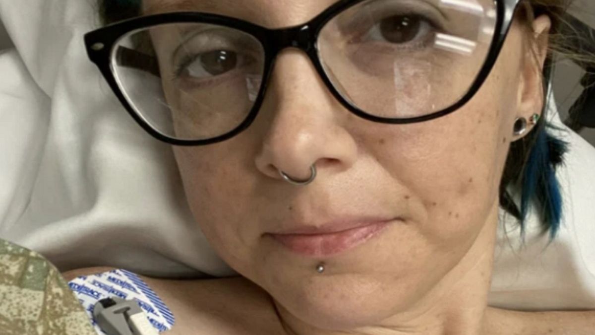 Kobieta z Teksasu ma objawy COVID-19 mimo że od zarażenia minęło już sto dni