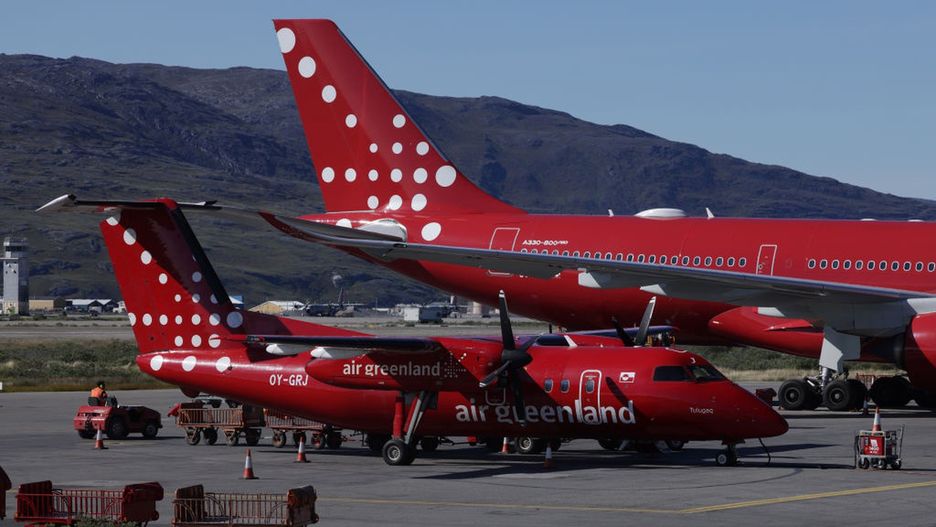 Pierwszy samolot, który wylądował w Nuuk to maszyna Air Greenlan