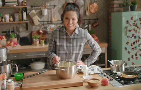 Reklamy o gotowaniu "zażarły" na YouTube w lutym, hitem Kuchnia Lidla (TOP5)