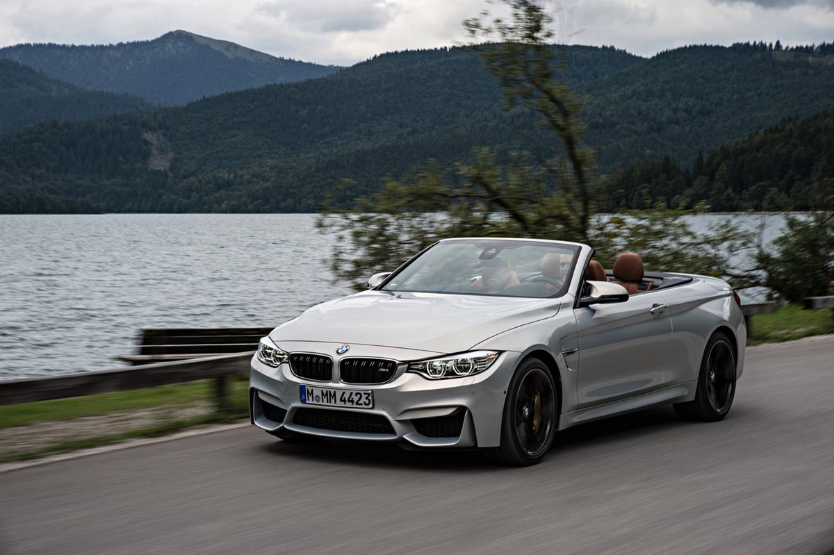 Ogromna galeria zdjęć z kabrioletem BMW M4 137