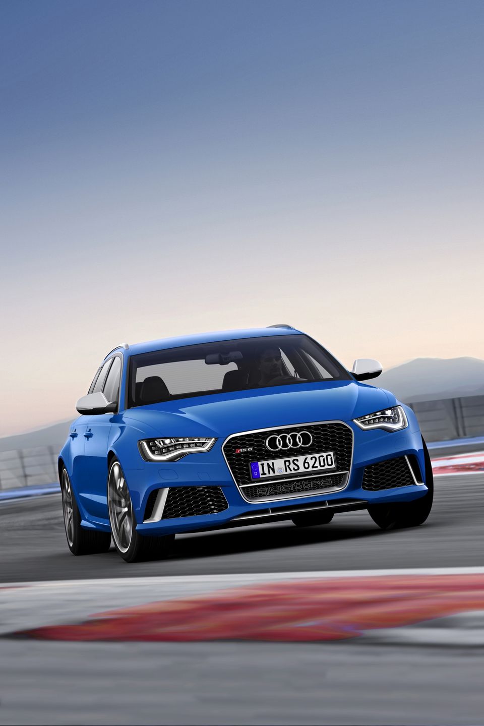 Nowe Audi RS6 Avant - zadziorne kombi [galeria] 12