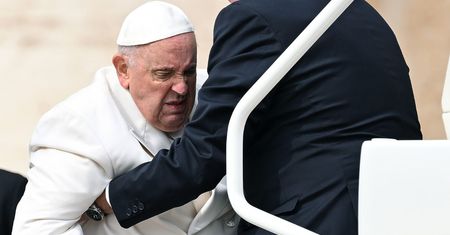 Nowe wieści o stanie zdrowia Franciszka. Co z mszą w Niedzielę Palmową?