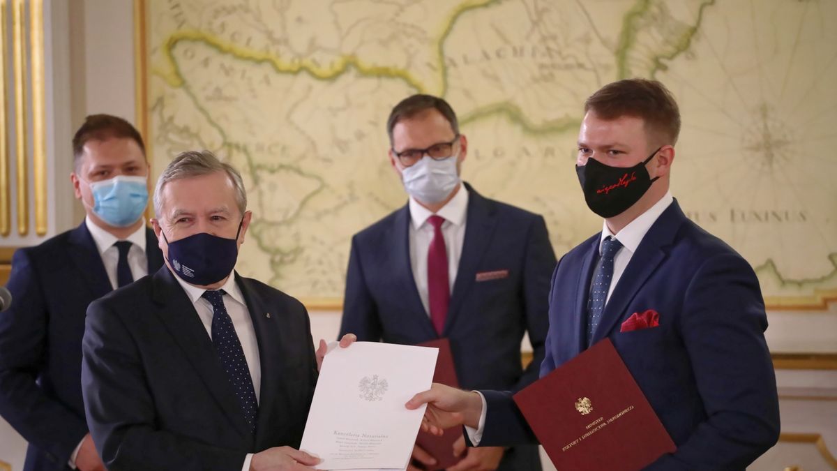 Na zdjęciu od lewej: Robert Cicirko, Piotr Gliński, Robert Bernisz oraz Jan Edmund Kowalski 