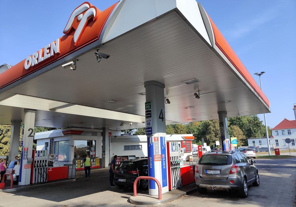 Niemcy ruszyli po polskie paliwo. "Kanistry, kanistry i jeszcze raz kanistry"