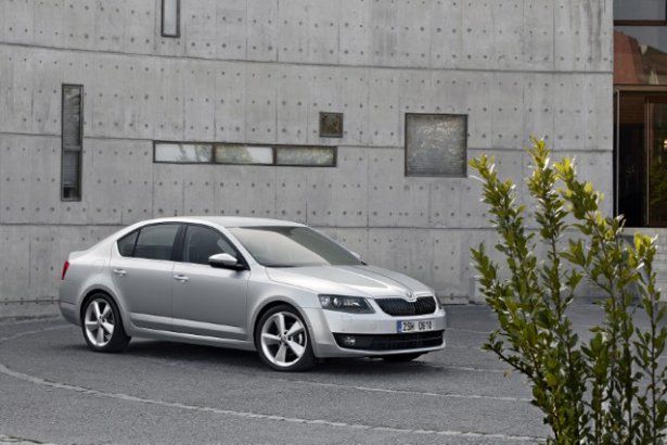 Nowa Škoda Octavia - ujawniono gamę silnikową