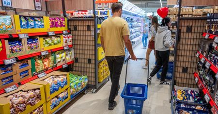 Sklepy zmieniają godziny otwarcia. Ważny komunikat dla klientów