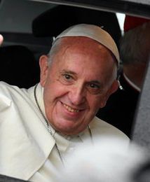 Syryjski uchodźca zamieszka w Łodzi. Za lokum zapłaci papież