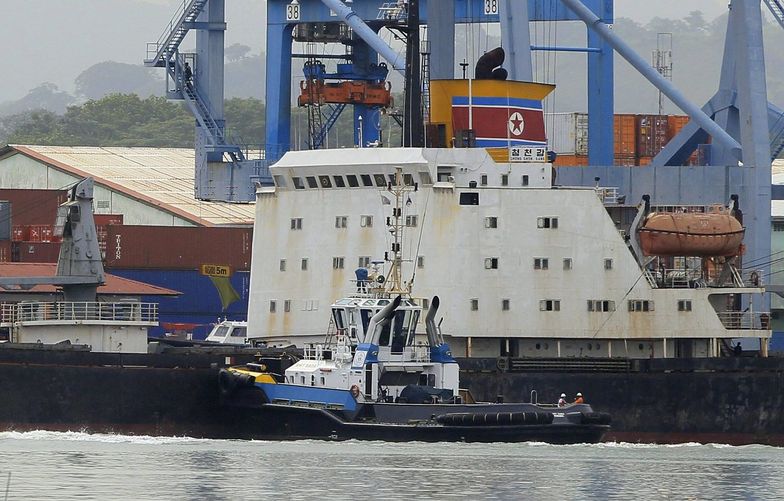 Kuba przyznała, że koreański statek przewoził jej broń