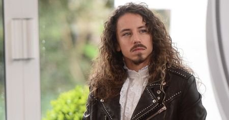 Michał Szpak deklaruje: "Bardzo chciałbym mieć dziecko, ale nie jestem gotowy. To trochę jak z POSIADANIEM PSA!"