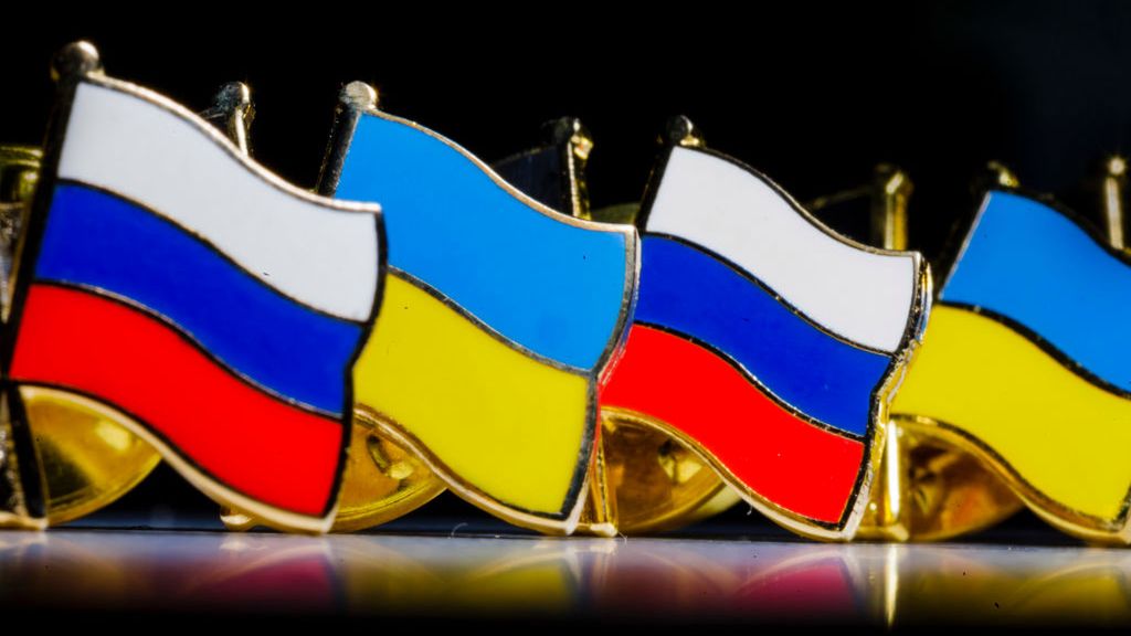 flagi Rosji i Ukrainy