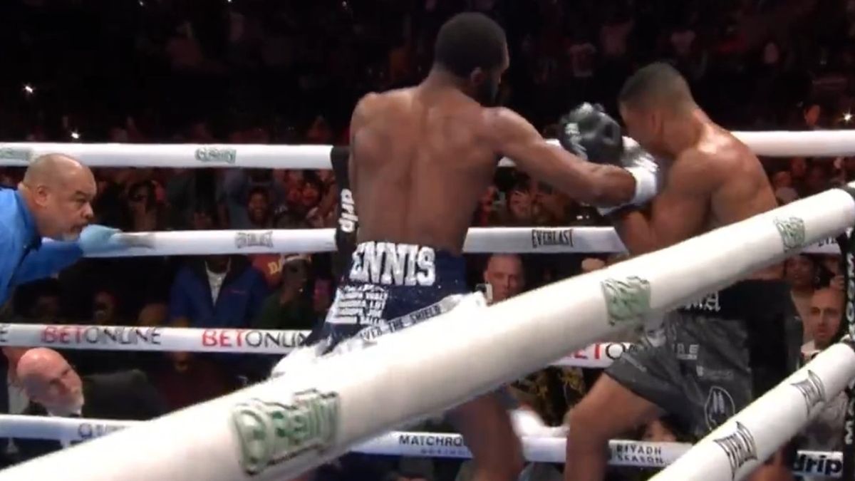 Twitter / Jaron Ennis wygrywa z Uismą Limą