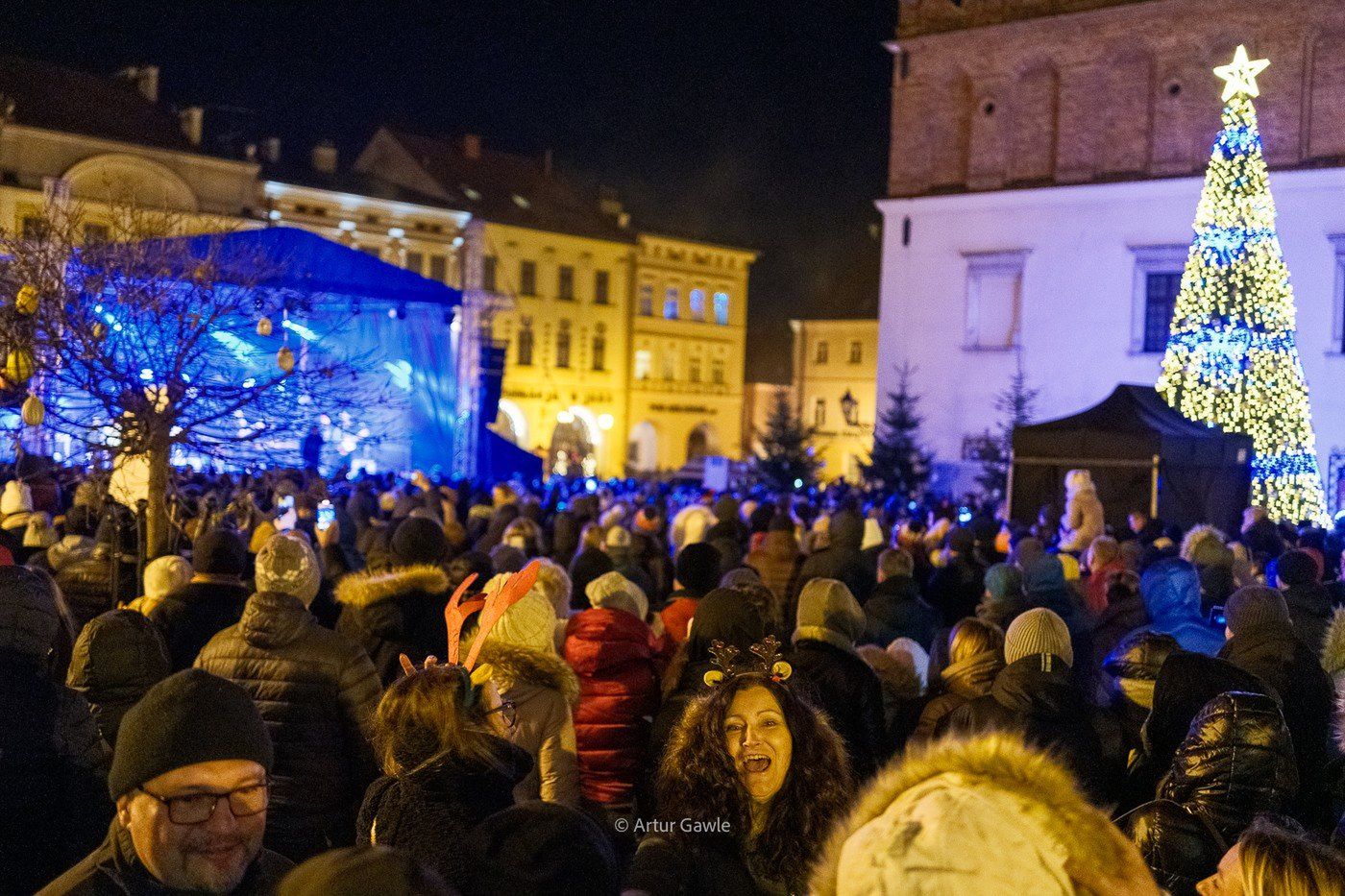Tak się bawił Rynek w Tarnowie na Sylwestrze 2024