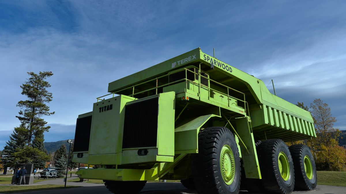 Terex Titan