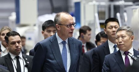 Merz w Chinach. Kanclerz ostrzega przed strategią Pekinu