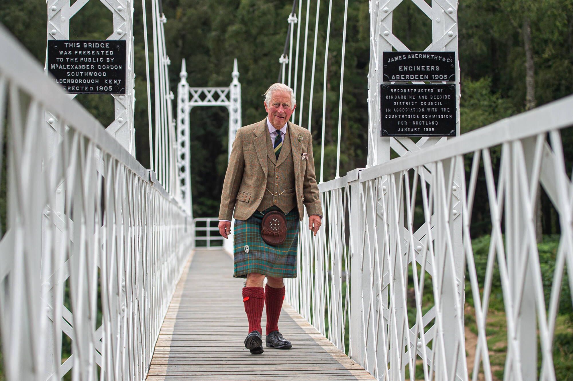 Royal visit to AberdeenshireThe Prince of Wales, known as the Duke of Rothesay when in Scotland, during a visit to Cambus O'May suspension bridge in Aberdeenshire following its repair. Picture date: Tuesday August 31, 2021. 
Dostawca: PAP/PAWullie Marr/DCT MediaPA2021 Prince Charles, royalty idsok wparota, ROYAL, Charles