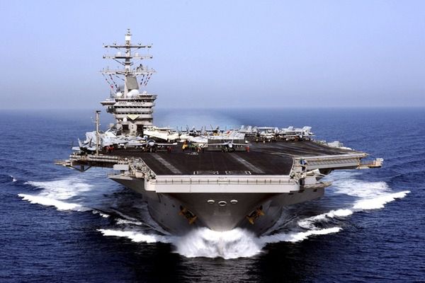 Lotniskowiec USA wszedł na Morze Śródziemne. Chcą postraszyć Rosję?