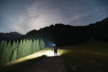 30 osób utknęło na szlaku nad Morskie Oko. Zadzwonili po pomoc