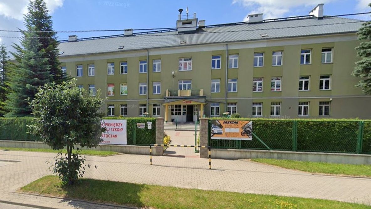 Nauczyciel z V Liceum Ogólnokształcącego w Białymstoku miał molestować uczennice 