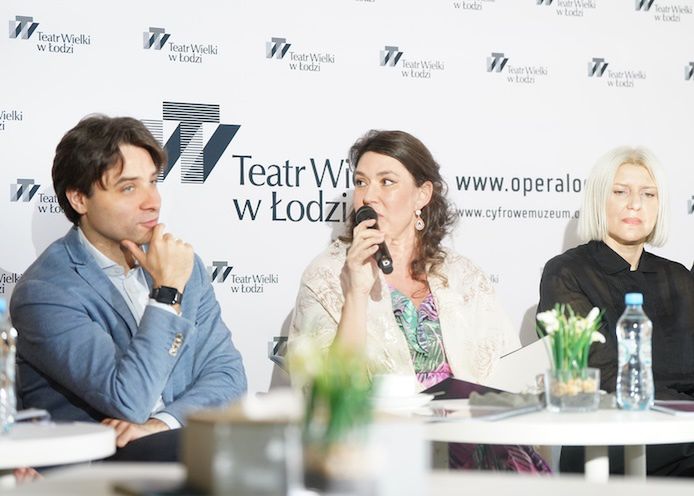 Rafał Janiak (zastępca dyrektora ds. artystycznych), Agnieszka Lechocińska (kierownik chóru), Joanna Szymajda (kierownik baletu) © Joanna Miklaszewska fot: orfeo.com