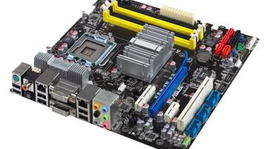 Nowości od nVidii - płyta główna i karta graficzna 1