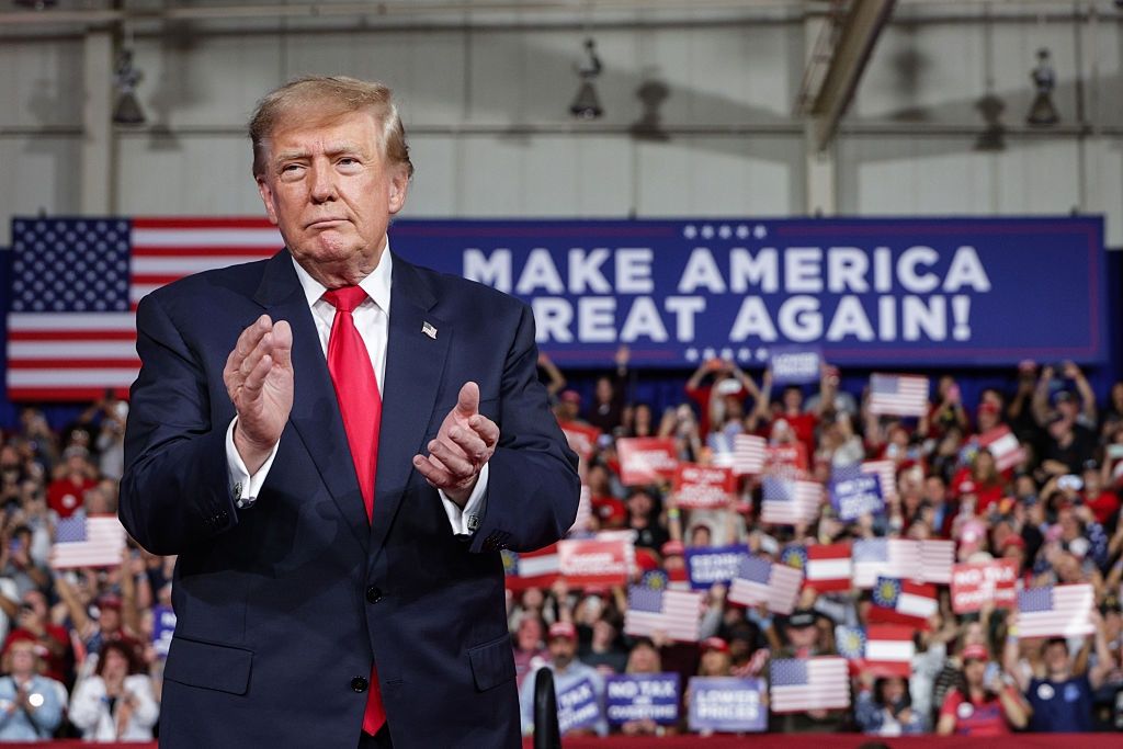 Trump: Zarabiamy cholerną fortunę. Nie chcieli, bym to mówił