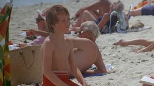 Miał krótką i tragiczną rolę w kultowym filmie. Zarabia na tym do dziś