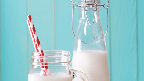 Mleko o obniżonej zawartości tłuszczu (2%) z dodatkiem odtłuszczonego mleka w proszku