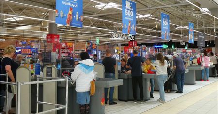 Dopiero zamknęli 27 sklepów. Likwidują kolejny. Tym razem w Kielcach