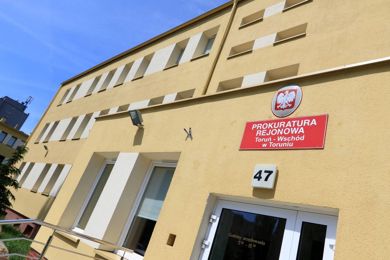 Celowo wjechał w Martę i Filipa samochodem. Usłyszał zarzut