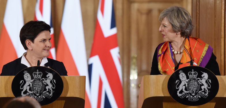 Theresa May zapewnia, że obywatele UE nie będą musieli opuszczać Wysp