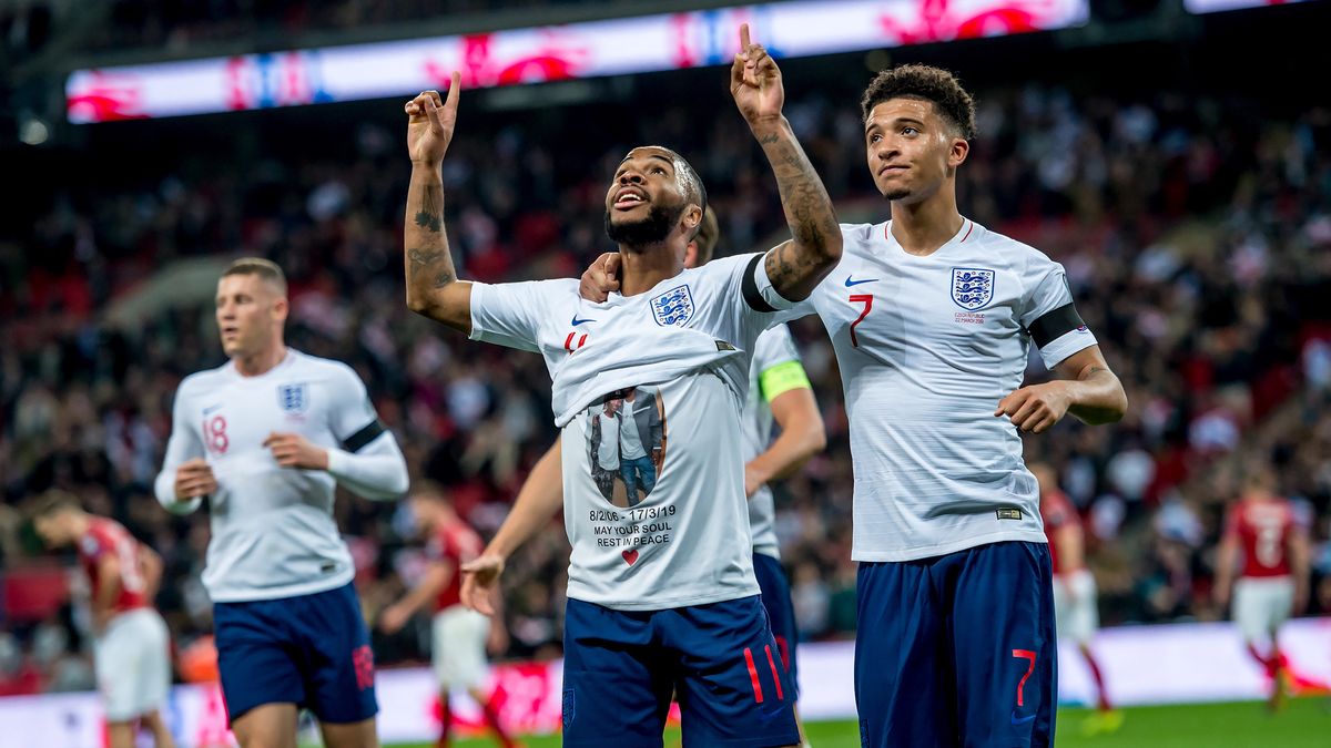 Zdjęcie okładkowe artykułu: Newspix / SPORTPHOTO24 / Na zdjęciu: Raheem Sterling w wyjątkowej koszulce