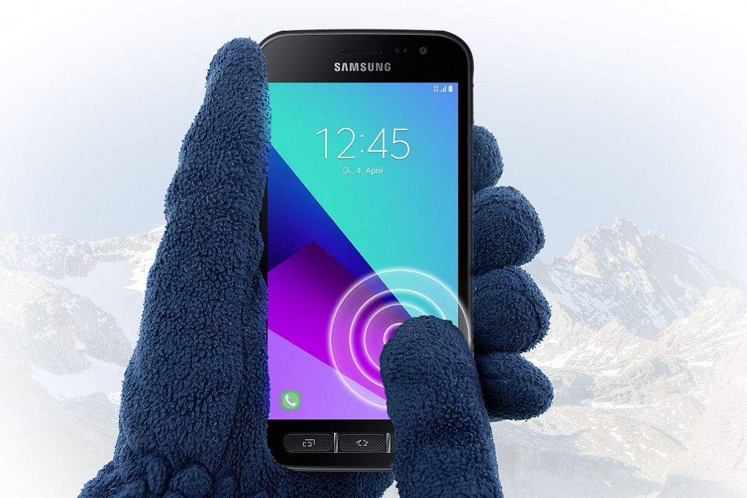 Samsung Galaxy Xcover 4 na trudne warunki, o ile masz obok gniazdko