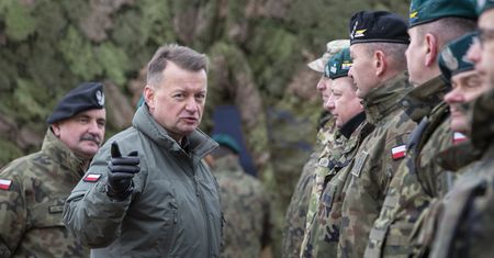 Wielkie zakupy Mariusza Błaszczaka. MON wyciąga słuszne wnioski z wojny w Ukrainie