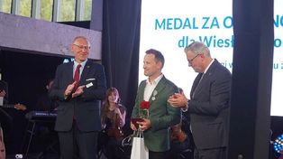 Lekarz odznaczony po ataku w szpitalu. Ryzykował własnym zdrowiem i życiem