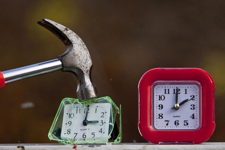 Unia Europejska decyduje co dalej ze zmianą czasu