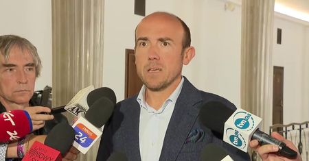 “Politruk do siania propagandy”. Komentarze po odwołaniu Jacka Kurskiego ze stanowiska szefa TVP