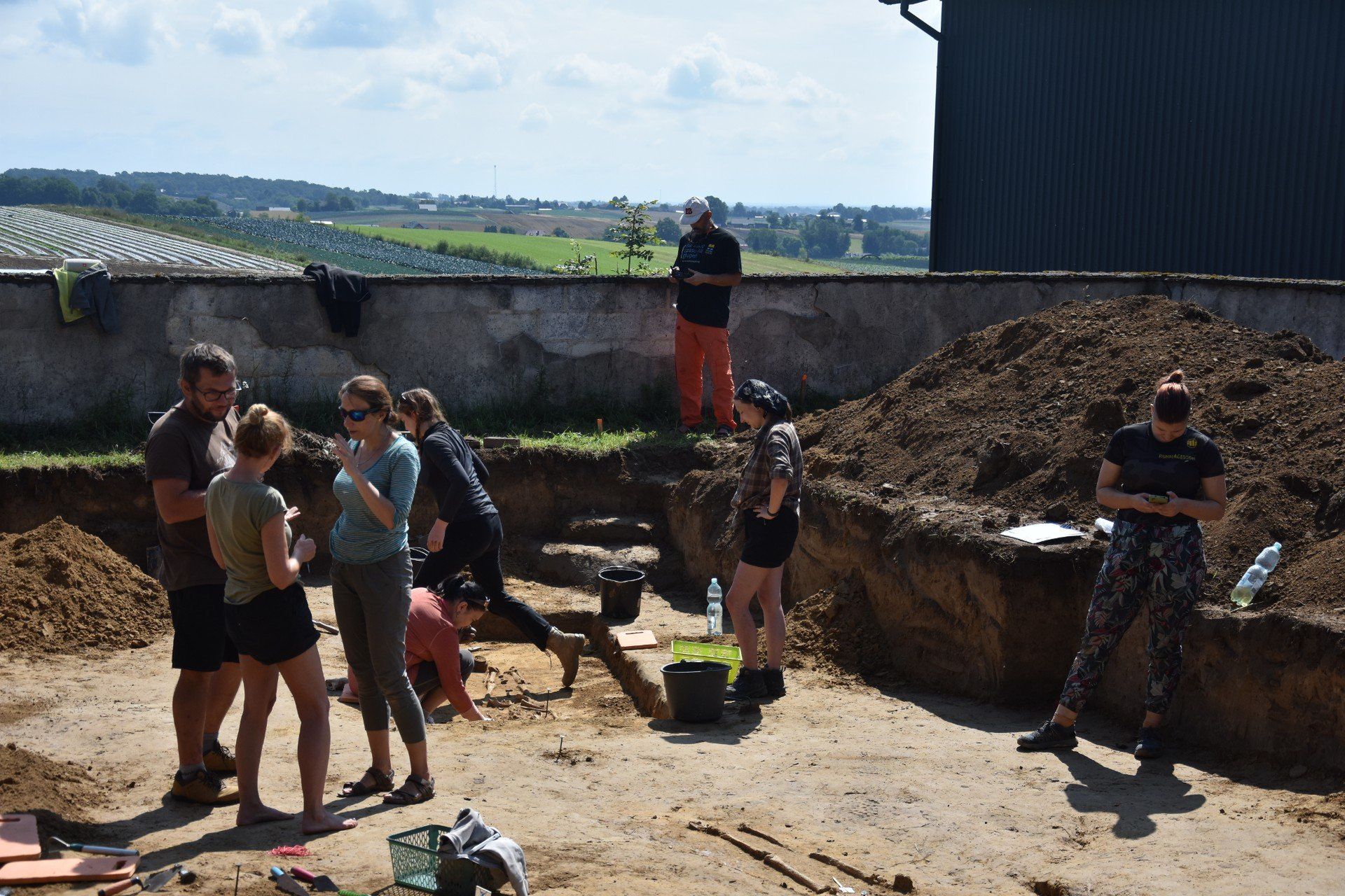 Badania archeologiczne we Wroninie