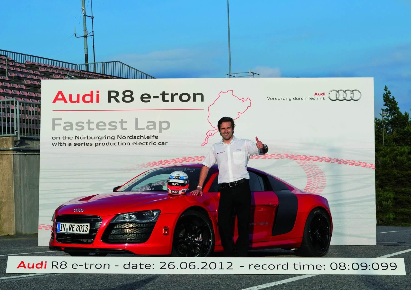 Audi R8 e-tron - niespełnione elektryczne marzenie [galeria] 53